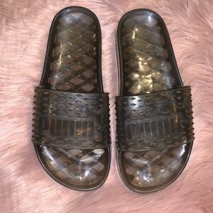 Fenty jelly slides 💫